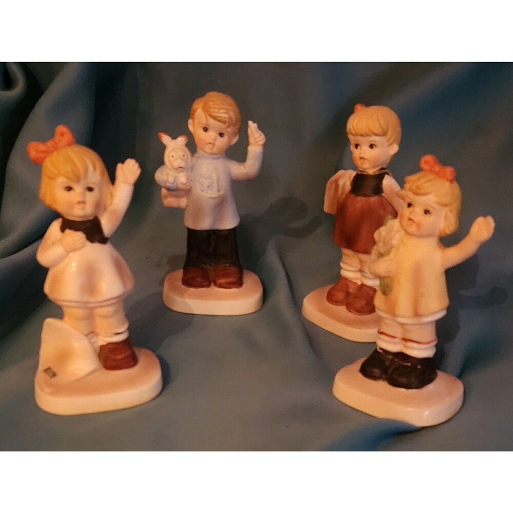 Vintage Collector Choice figurines  set of 4